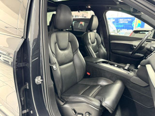 Volvo XC90 foto 18