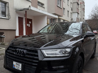 Audi Q7 foto 2