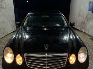 Mercedes E-Class foto 4