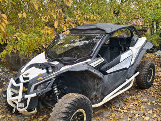 Can-Am (BRP) Maverick X3