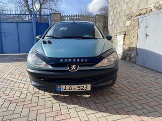 Peugeot 206 foto 1