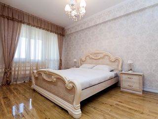2-х комнатная квартира, 70 м², Центр, Кишинёв
