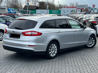 Ford Mondeo foto 3