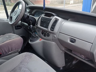 Opel Vivaro foto 6