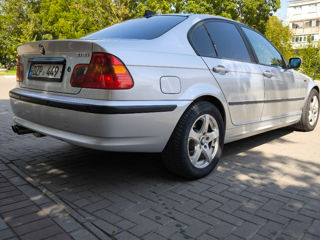 BMW 3 Series foto 4