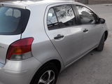 Toyota Yaris foto 3