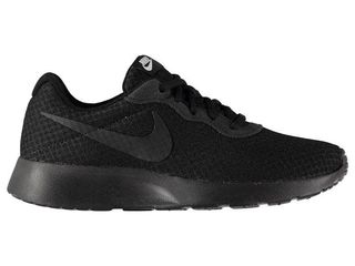 adidasi nike uk