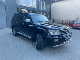 Toyota Land Cruiser foto 1