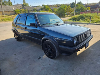 Volkswagen Golf foto 1