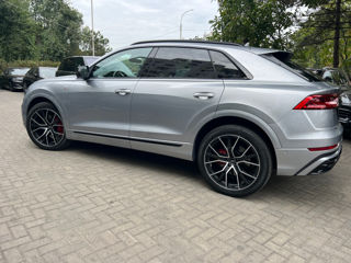 Audi Q8 foto 7