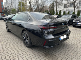 BMW 7 Series foto 4