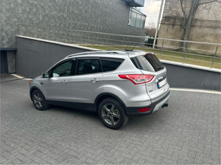 Ford Escape foto 3