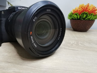 Sony Cyber-Shot DSC-RX10 IV foto 5