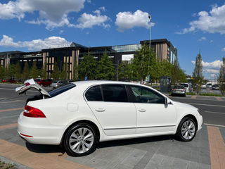 Skoda Superb foto 7