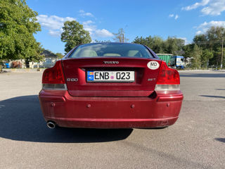 Volvo S60 foto 3