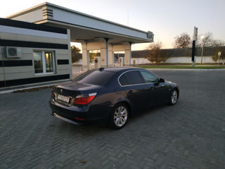 BMW 5 Series foto 6