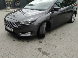 Ford Focus foto 1