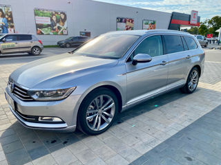 Volkswagen Passat foto 3