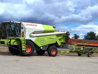 Claas Tucano 480, 2009, с Vario 660 и рапсовой приставкой