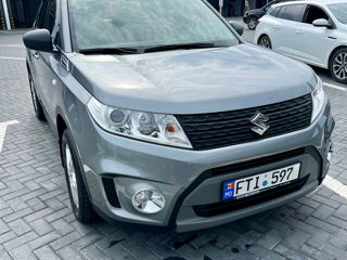 Suzuki Vitara foto 2