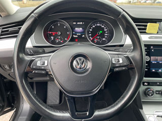 Volkswagen Passat foto 9