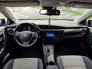 Toyota Auris foto 6