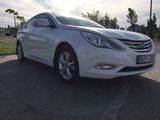 Hyundai Sonata foto 2