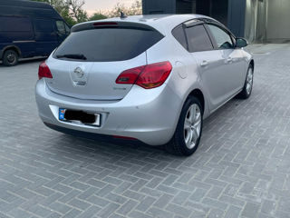 Opel Astra foto 2