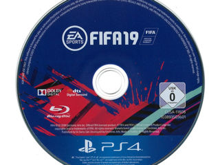 Vând Fifa 19 (PS4)