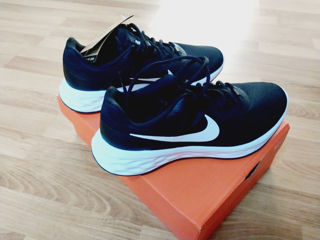 Nike revolution 6 (size 43) foto 2