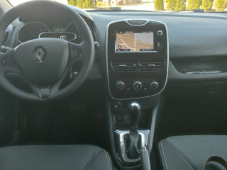 Renault Clio foto 16