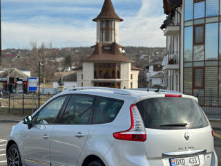 Renault Grand Scenic foto 3