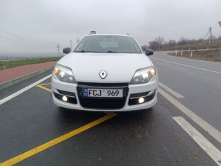 Renault Laguna foto 2