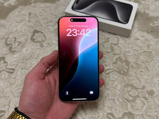 iPhone 15 Pro 128GB White Titanium foto 1