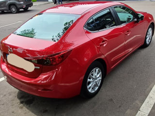 Mazda 3 foto 1