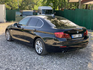 BMW 5 Series фото 4