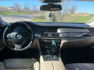 BMW 7 Series foto 6