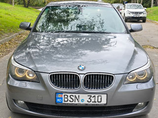 BMW 5 Series foto 3