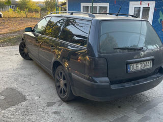 Volkswagen Passat foto 5