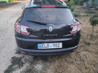 Renault Megane foto 1