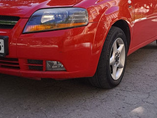 Chevrolet Kalos foto 1