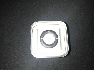 Apple shuffle iPod 2gb