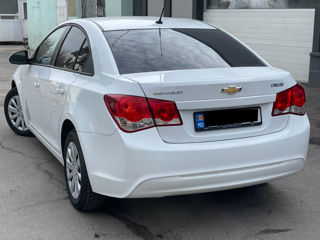 Chevrolet Cruze foto 4