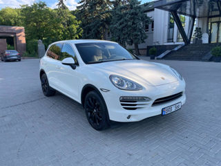 Porsche Cayenne foto 2