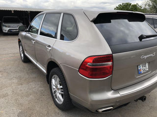 Porsche Cayenne фото 2