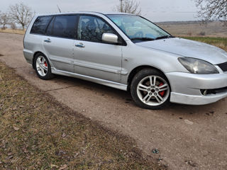 Mitsubishi Lancer foto 7