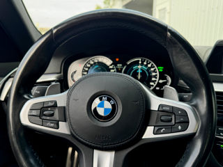 BMW 5 Series foto 11