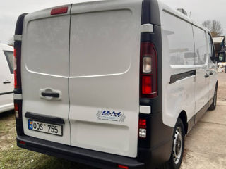 Renault Trafic foto 3