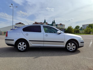 Skoda Octavia foto 1