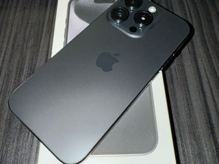 iPhone 15 pro 128GB foto 4